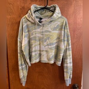 Tie dye cropped hoodie